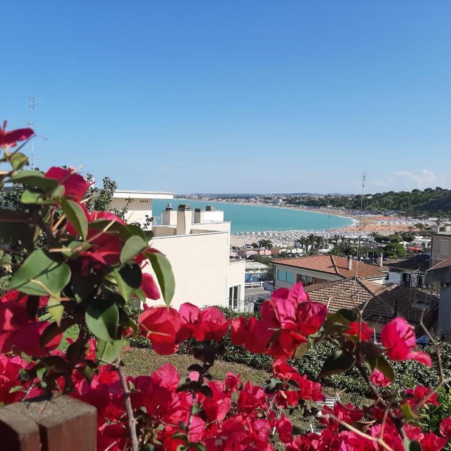 Appartamento Casa Berta, A Due Passi Dal Mare Numana Esterno foto